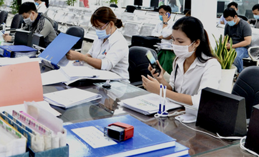 Chính phủ bỏ hình thức thi, chỉ xét thăng hạng chức danh nghề nghiệp